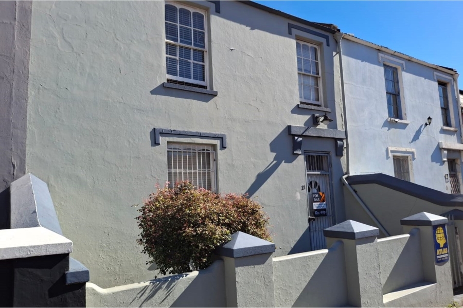 6 Bedroom Property for Sale in Port Elizabeth Central Eastern Cape